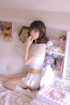 暗金丑岛君